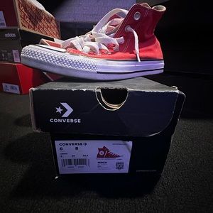 Red Converse